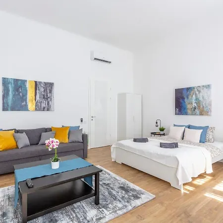 Exclusive With Sauna Next To The New York Café Сasa de vacaciones